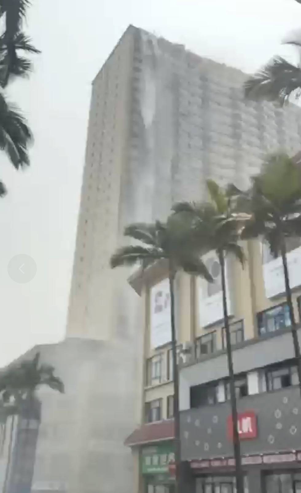 皇冠信用网庄家
_缅甸突发7.9级地震！云南瑞丽居民：市中心高楼掉砖石皇冠信用网庄家
，楼顶水像瀑布倾泻