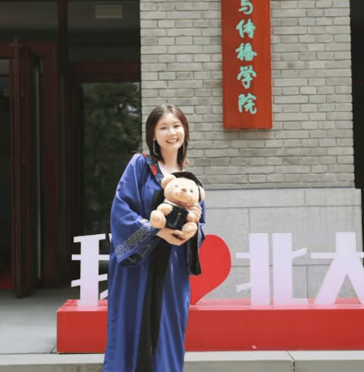 皇冠信用网去哪里弄
_26岁北大研究生当食堂阿姨：比互联网大厂更快乐皇冠信用网去哪里弄
，想做食堂经理