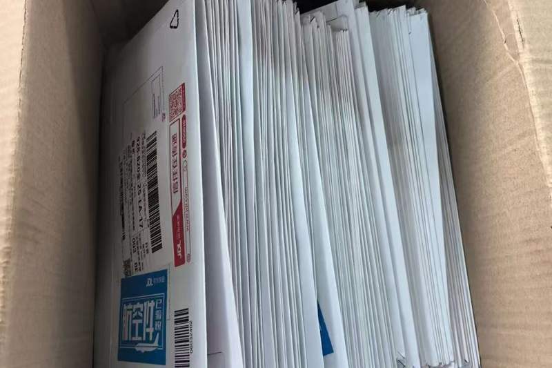 皇冠信用網最高占成
_江苏无锡快递员拒送100个到付件皇冠信用網最高占成
，助警方拦下9万元涉诈资金