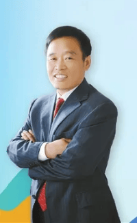皇冠信用哪里申请
_全球豫商大会皇冠信用哪里申请
，从清丰县走出的企业家李万升带着“任务”来参会