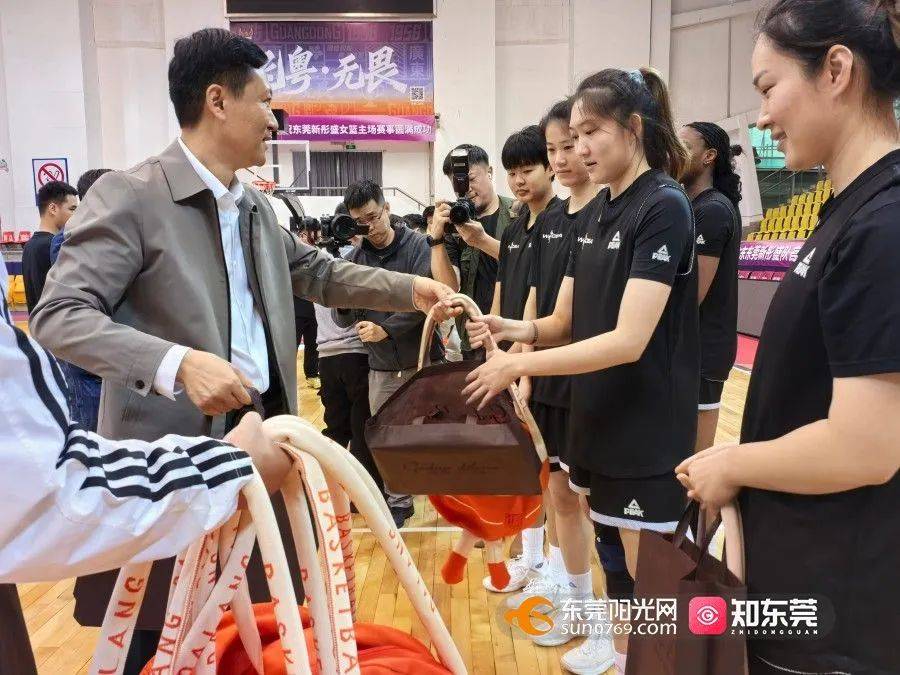 皇冠信用網需要押金吗
_东莞女篮皇冠信用網需要押金吗
，今晚“杀”回总决赛！黄思静、杨力维、杨舒予出战