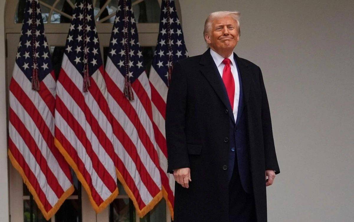 反恐精英
_哄堂大笑！对等关税生效反恐精英
，第一个倒下的国家竟是美国自己？