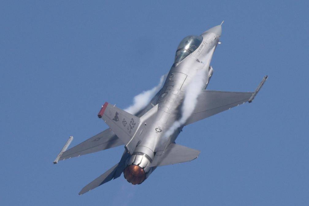 皇冠信用账号怎么开
_又一架F-16战机被击落皇冠信用账号怎么开
？乌克兰证实飞行员死亡