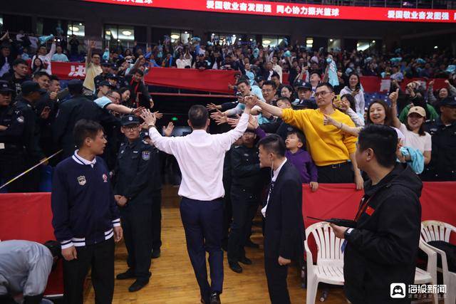hga026如何注册
_强硬拿下天王山之战！青岛男篮大比分2-1浙江广厦hga026如何注册
，距四强仅一步之遥！