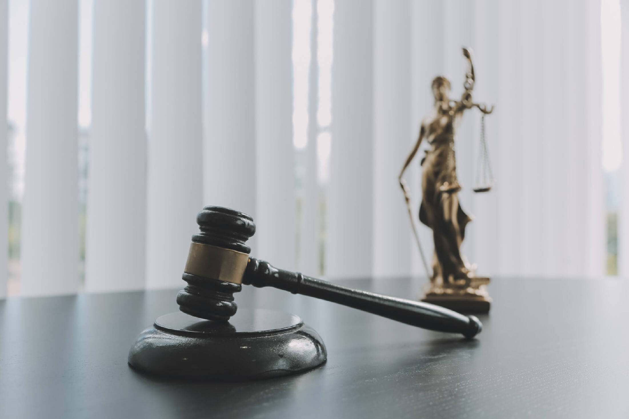 皇冠信用盘
_江西一地产开发商被控向亲兄长行贿近1200万元