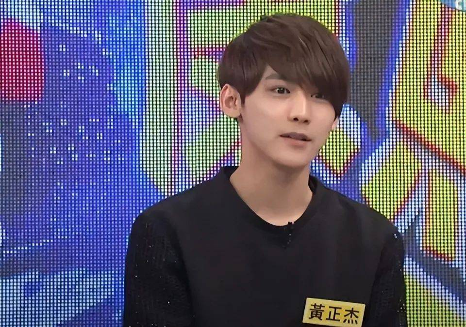 皇冠信用盘会员注册
_突传讣告！31岁男星黄正杰去世皇冠信用盘会员注册
，两天前还曾录制跳舞视频，母亲透露死因及遗言