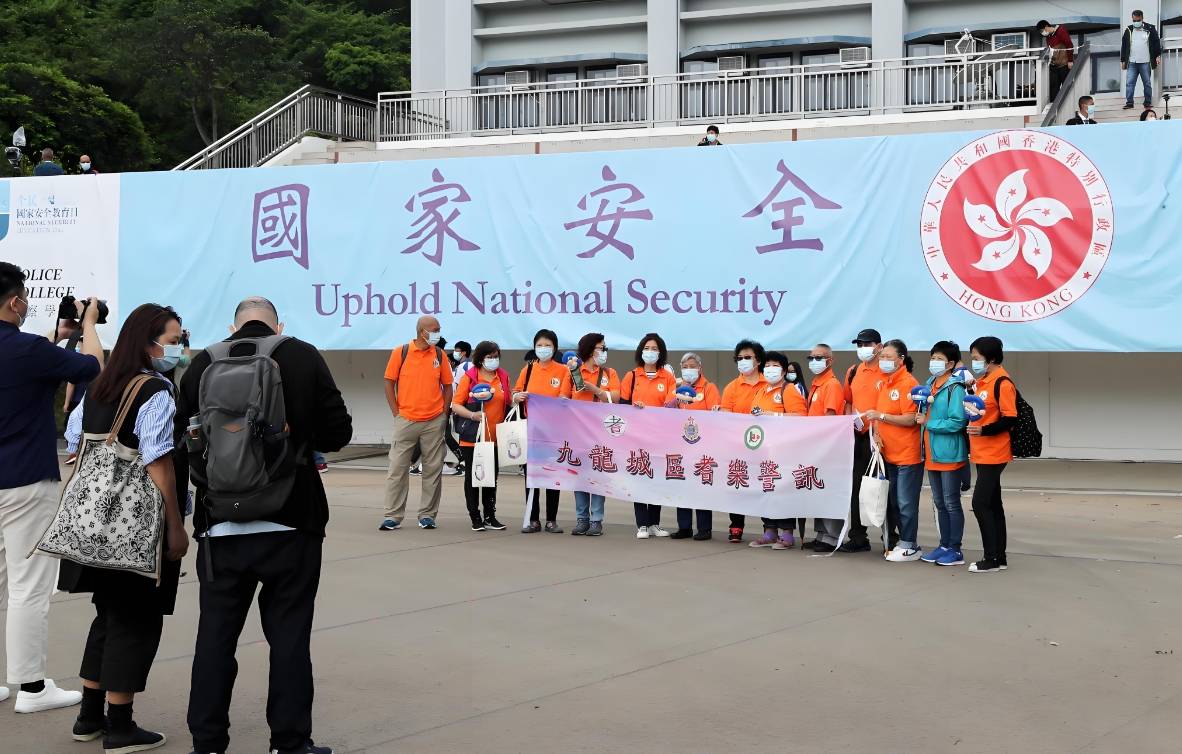 皇冠信用盘网址
_中央港澳办主任强势发言后皇冠信用盘网址
，香港某些人以后的日子看来是不会好过了