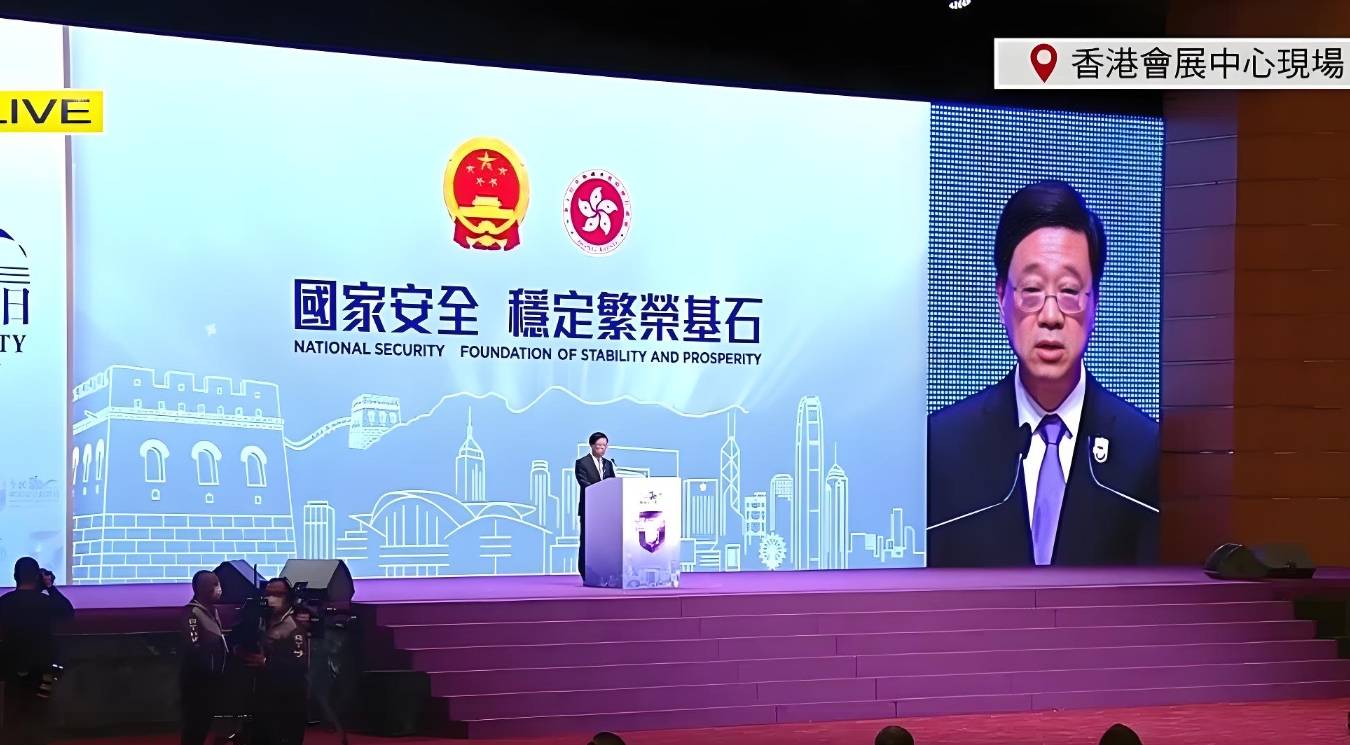 皇冠信用盘网址
_中央港澳办主任强势发言后皇冠信用盘网址
，香港某些人以后的日子看来是不会好过了