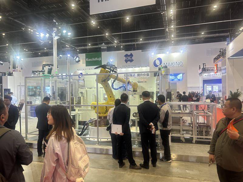 皇冠信用盘会员
_31万平方米皇冠信用盘会员
！北京史上最大规模展会今天开展