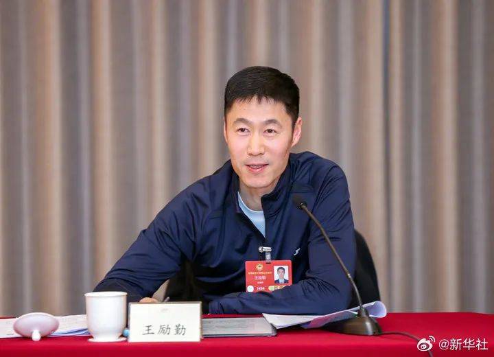 怎么弄皇冠信用
_刘国梁辞职怎么弄皇冠信用
，王励勤当选中国乒协新任主席！