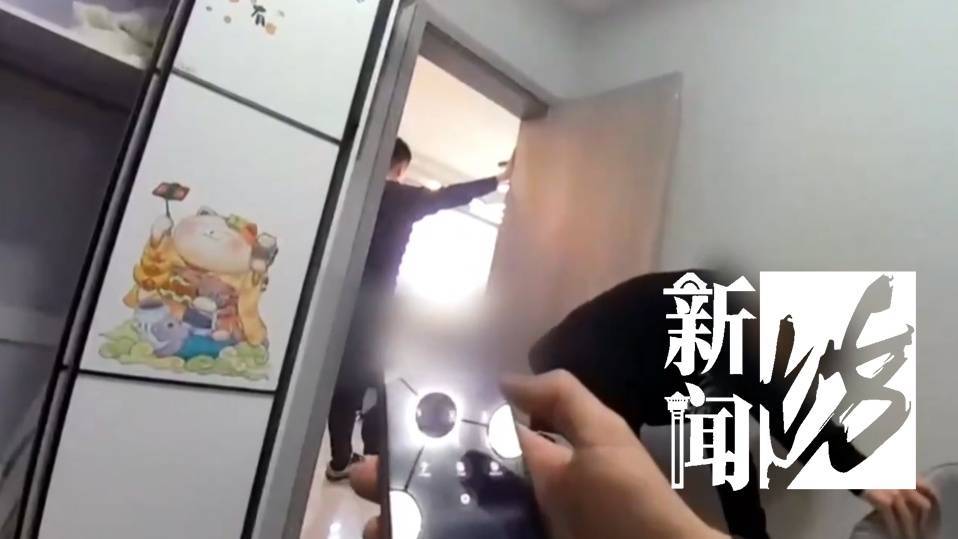 皇冠信用网出租
_一眼看穿！上海爷叔报警：这两人极为奇怪！警方一查皇冠信用网出租
，果然不对劲→