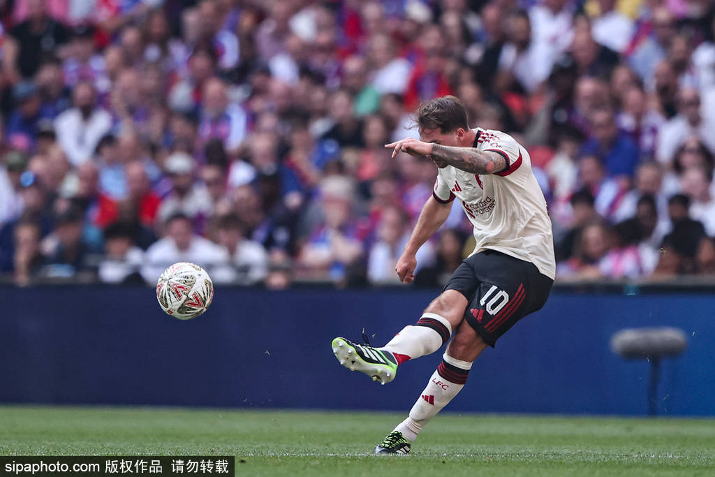 AC奥卢vs哈卡_利物浦新报价锁定格伊:红军重燃转会希望AC奥卢vs哈卡,2030年合同揭晓!