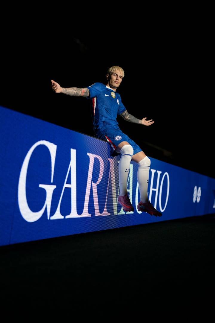 米亚尔比vs哈尔姆斯塔德_官方:切尔西签下21岁曼联边锋加纳乔米亚尔比vs哈尔姆斯塔德,签7年+转会费4000万镑