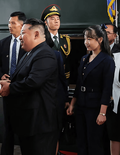 禾特vs诺霍斯_金正恩女儿首登国际舞台禾特vs诺霍斯,引爆接班传闻!英国首相被架空,工党内斗成全武行…