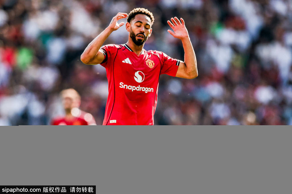 皇冠信用最新地址_奥纳纳外租特拉布宗体育:曼联重塑门将阵容的关键一步