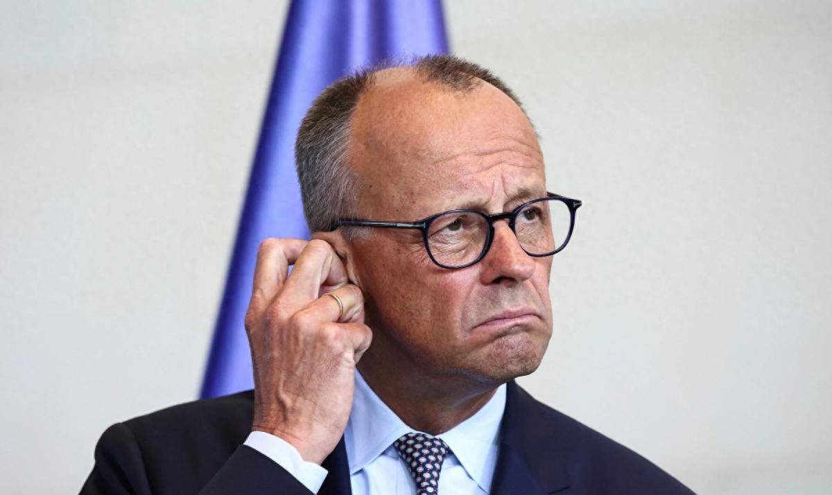 皇冠信用网开户_德总理默茨说计划访华皇冠信用网开户,但来之前,还不忘对中国泼脏水