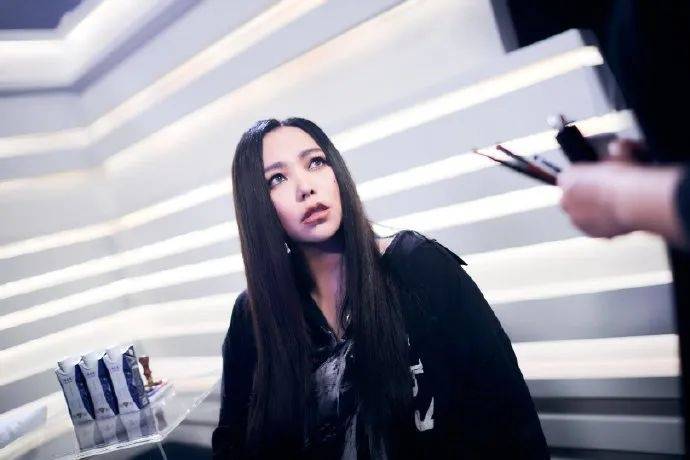 皇冠信用网庄家_张惠妹决定无限期停工:演出太过劳累想要休息皇冠信用网庄家,且想陪伴88岁母亲;此前回应持续发福