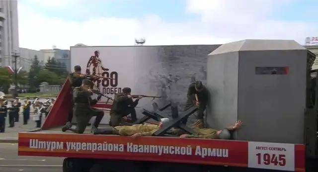 皇冠信用网会员开户申请_离谱皇冠信用网会员开户申请!俄罗斯把日本雇佣兵俘虏关笼子里游街示众?和中国有关系?