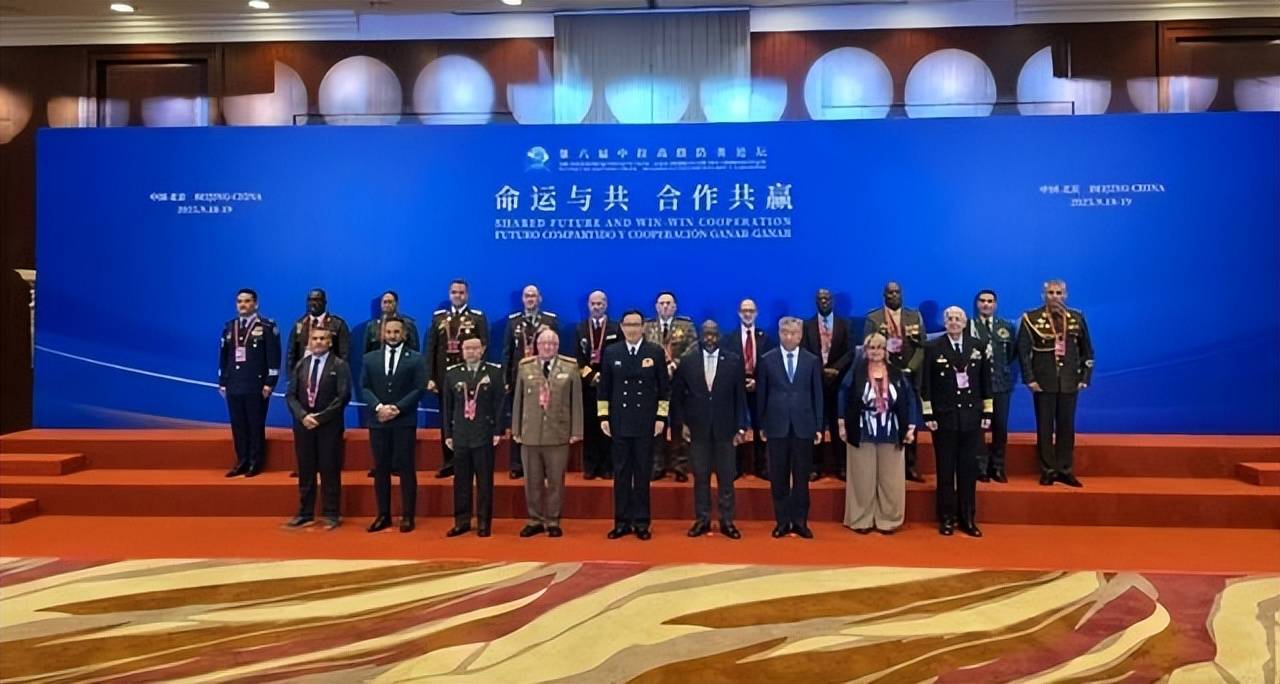 皇冠信用网登3代理_美军步步紧逼!马杜罗被迫签署协议皇冠信用网登3代理,解放军与18国军方达成合作