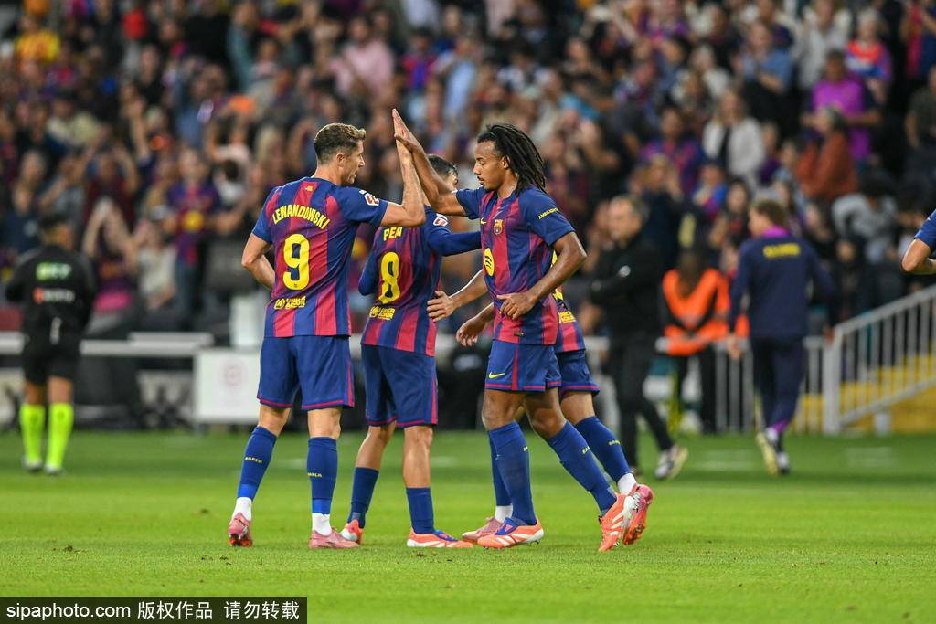 保加利亚甲组联赛_西甲-亚马尔助攻莱万破门 巴萨连场逆转2-1皇家社会登顶