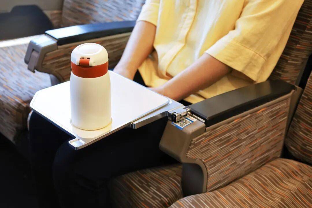 白俄罗斯超级联赛_这趟北京西往返深圳北的列车全是单间白俄罗斯超级联赛,国庆中秋假期加开!