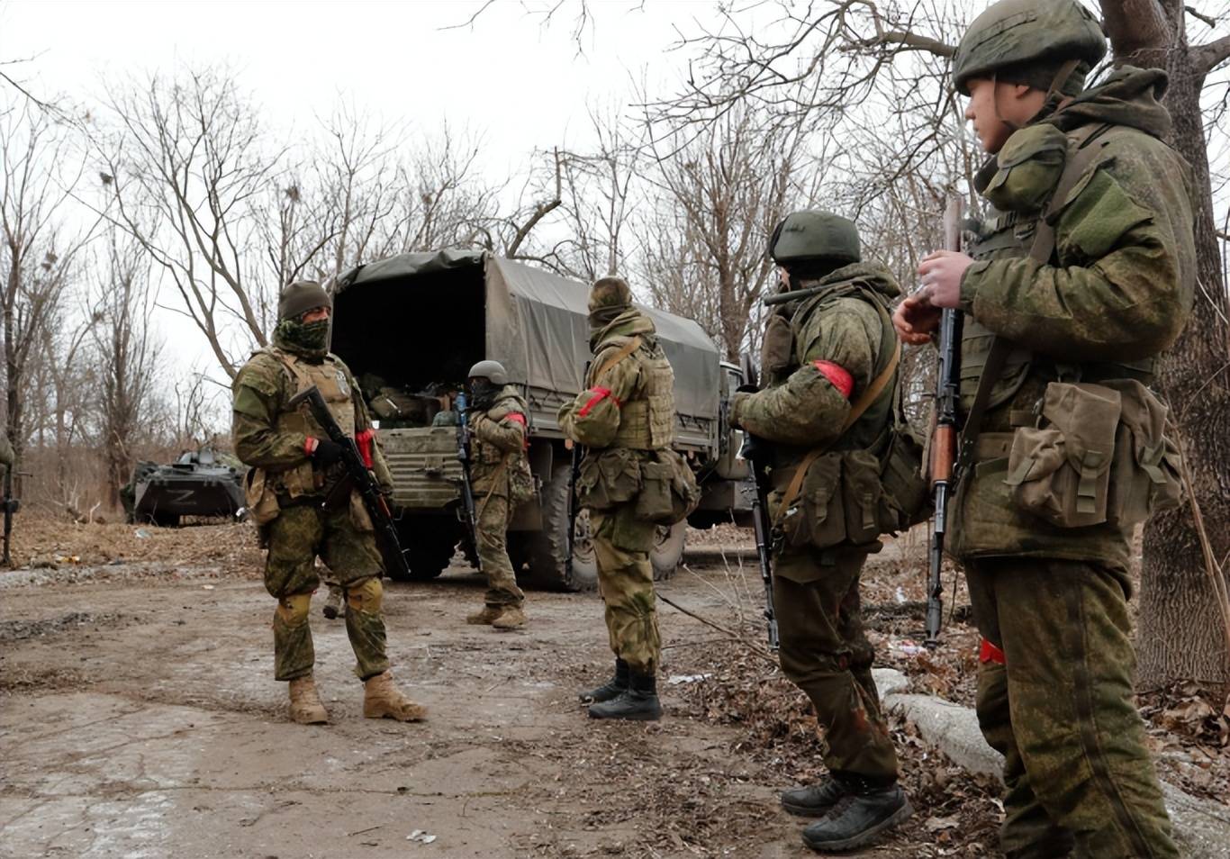 皇冠信用盘庄家_俄罗斯不宣而战皇冠信用盘庄家,十万俄军齐聚红军城,波兰大使馆遭误炸?误炸还是蓄意挑事