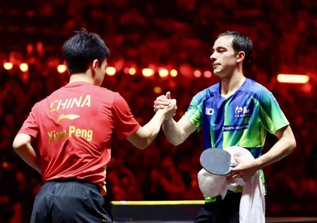 皇冠登3代理申请_孙颖莎、王曼昱女单争金皇冠登3代理申请,王楚钦、向鹏挺进男单4强 | WTT中国大满贯