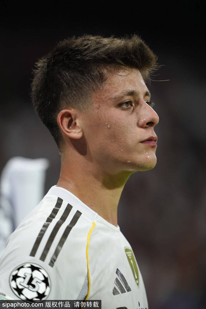 皇冠信用网代理怎么申请_姆巴佩倒下震惊足坛:皇马核心伤情成谜皇冠信用网代理怎么申请,世界杯预选赛或受影响