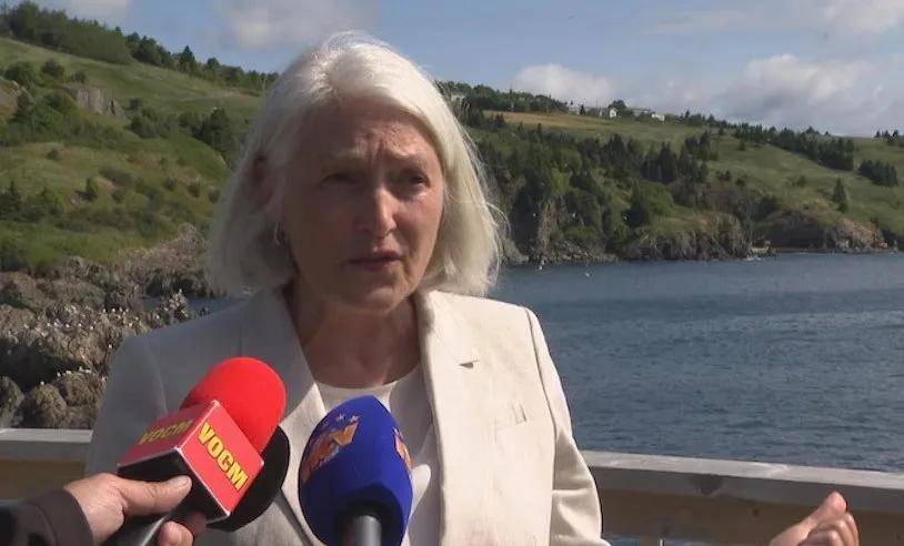 皇冠信用需要押金吗_宁愿全部安乐死皇冠信用需要押金吗,也不给中国?加拿大养不起30头白鲸,中国愿接手,然而...