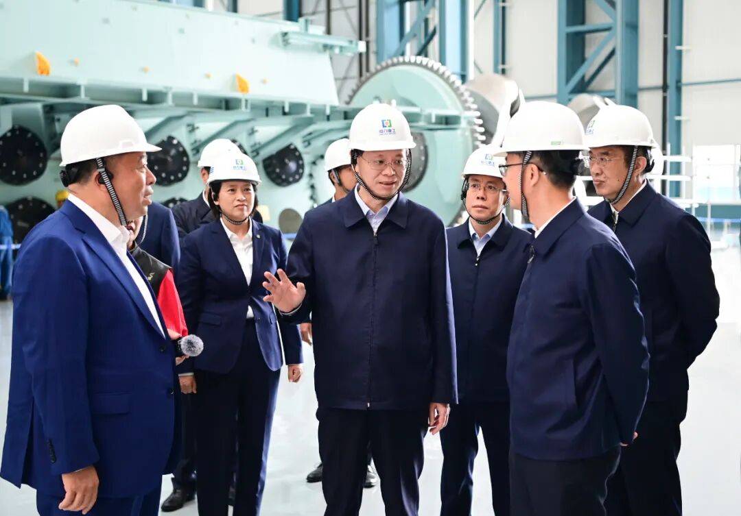 皇冠信用网额度_新任辽宁省委书记许昆林皇冠信用网额度,到大连调研