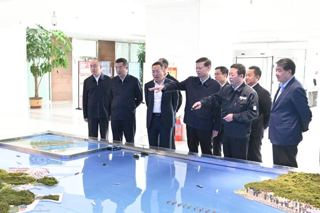 皇冠信用网额度_新任辽宁省委书记许昆林皇冠信用网额度,到大连调研