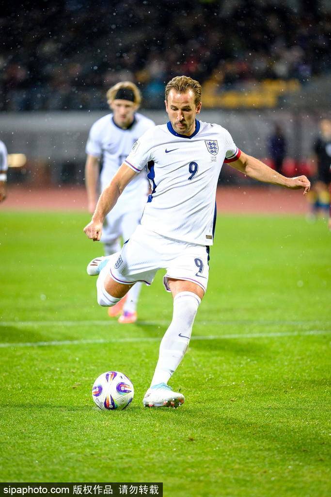 皇冠信用网会员账号
_欧洲首队皇冠信用网会员账号
!世预赛-凯恩两球 英格兰5-0拉脱维亚进世界杯