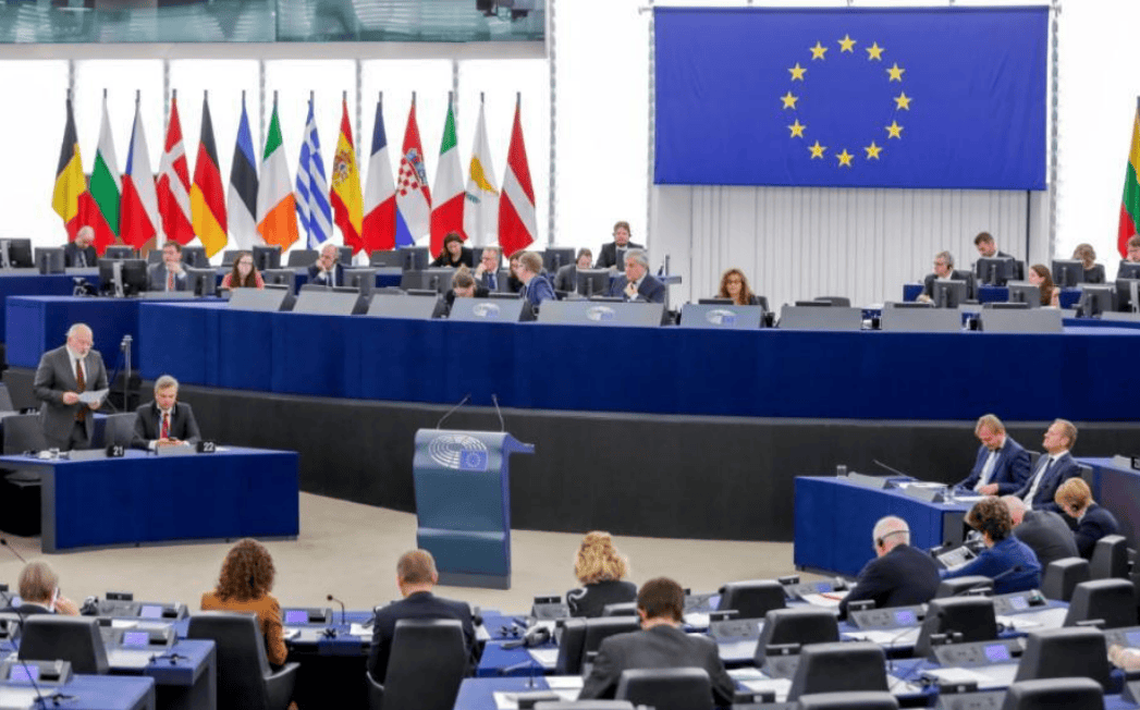 皇冠信用网代理申请
_西方33国抱团取暖皇冠信用网代理申请
,希望中国收回成命,不料中方迅速打响第二波反制!