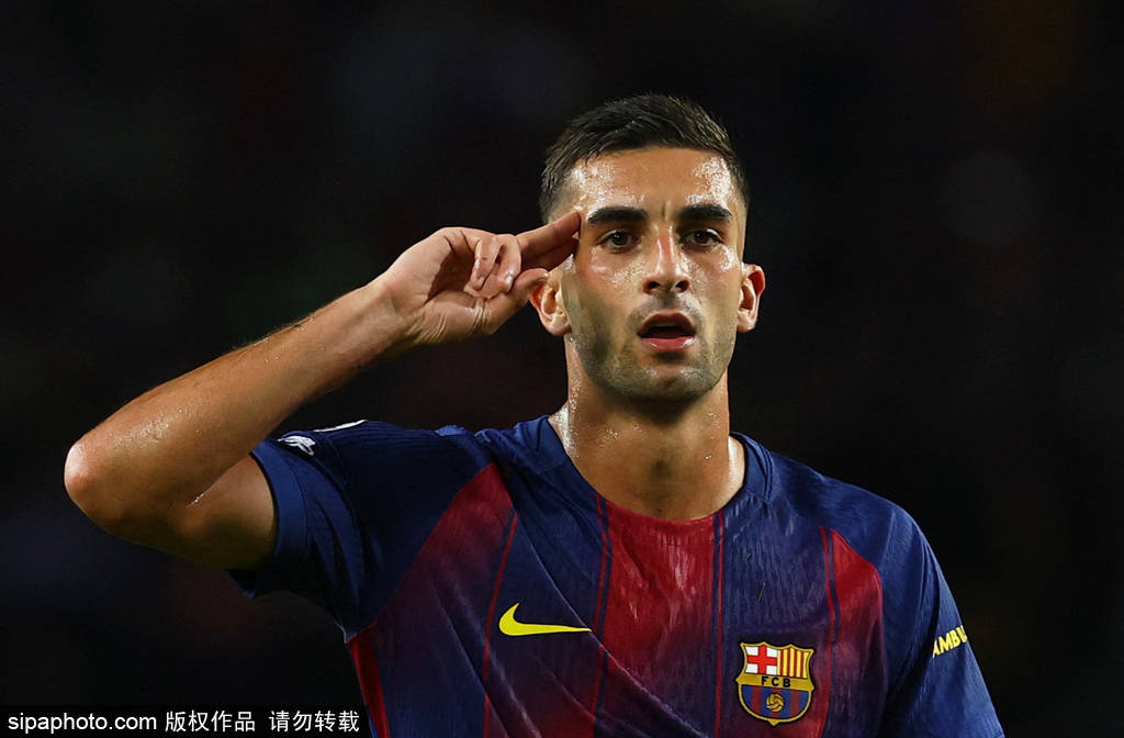 皇冠信用网登3代理申请
_观战台:利物浦大战曼联+拜仁火拼多特 阿森纳冲五连胜