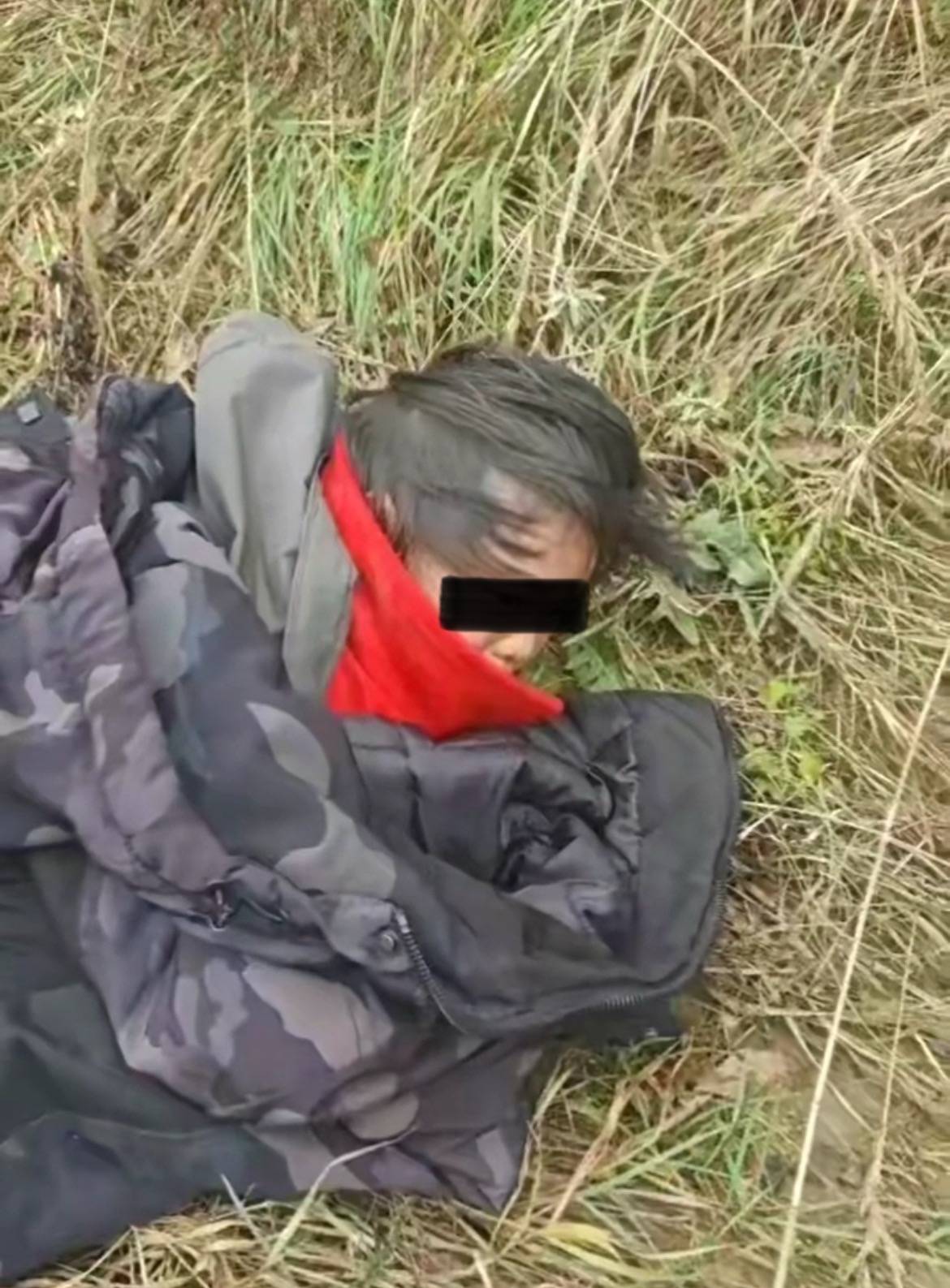 信用网怎么开户
_终于放心了!辽宁4岁女童走失2天后被找到信用网怎么开户
,救援队:十公里外山沟找到,状态还好