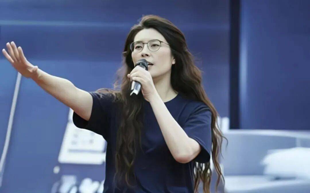 皇冠信用網在线开户
_郑丽文当选中国国民党主席皇冠信用網在线开户
,朱立伦表达恭喜