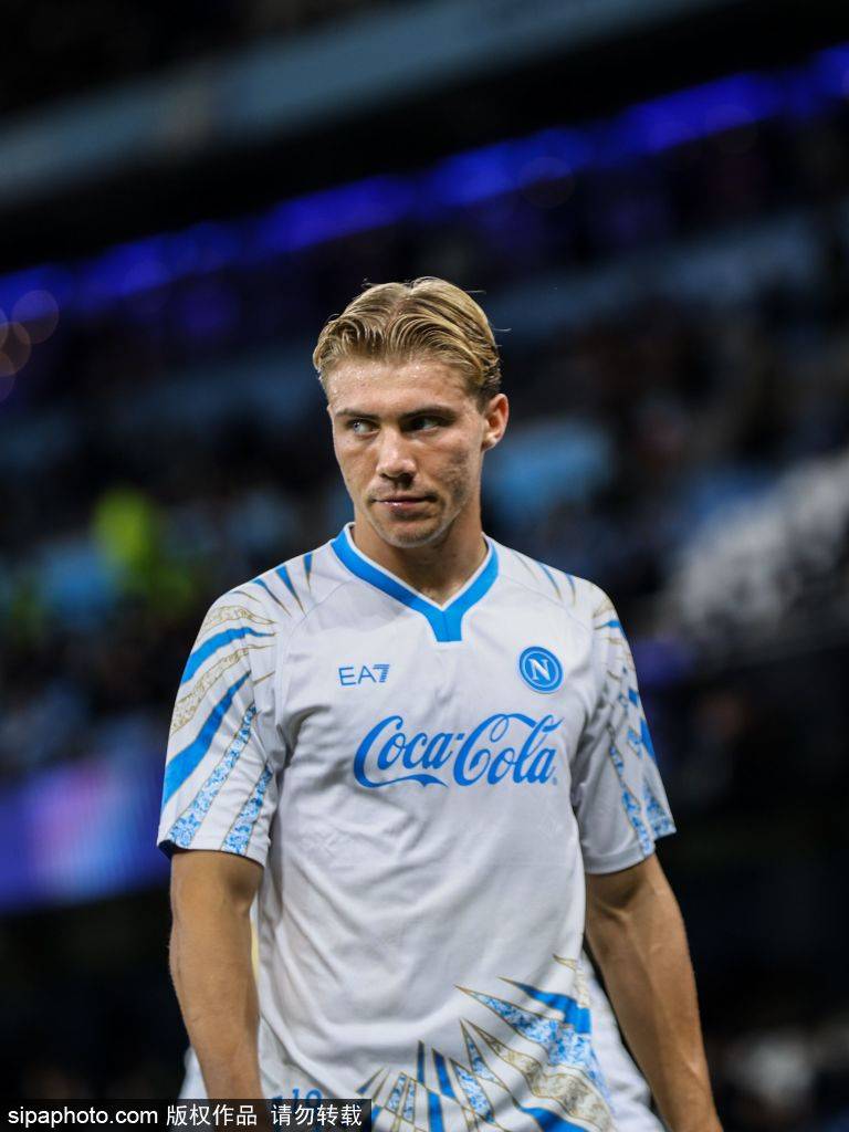 皇冠信用网代理平台
_恐怖魔人!哈兰德连续11场破门皇冠信用网代理平台
,11场比赛打进21球!