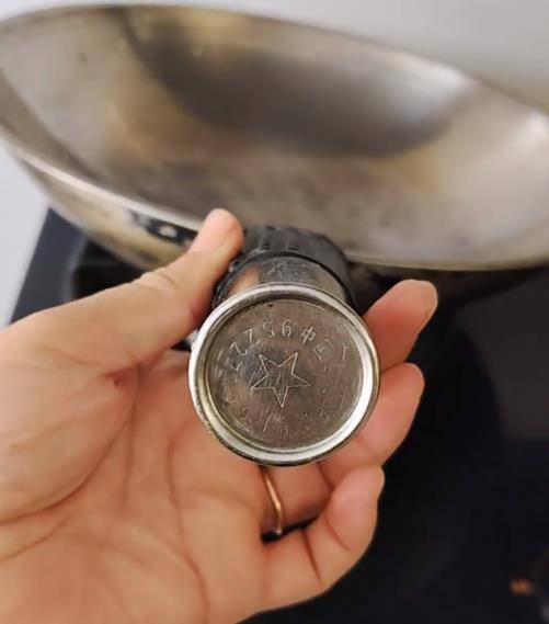 世界杯信用网怎么注册
_铁锅用了二三十年仍不粘不锈世界杯信用网怎么注册
,女子在线寻厂家想“再买一个”,厂家称已停产