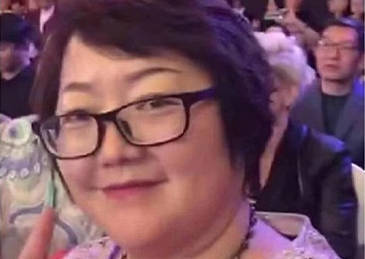 足球信用盘登3管理出租
_非法集资400多亿的钱志敏在英国受审足球信用盘登3管理出租
,警方通报:继续开展跨境追逃追赃合作