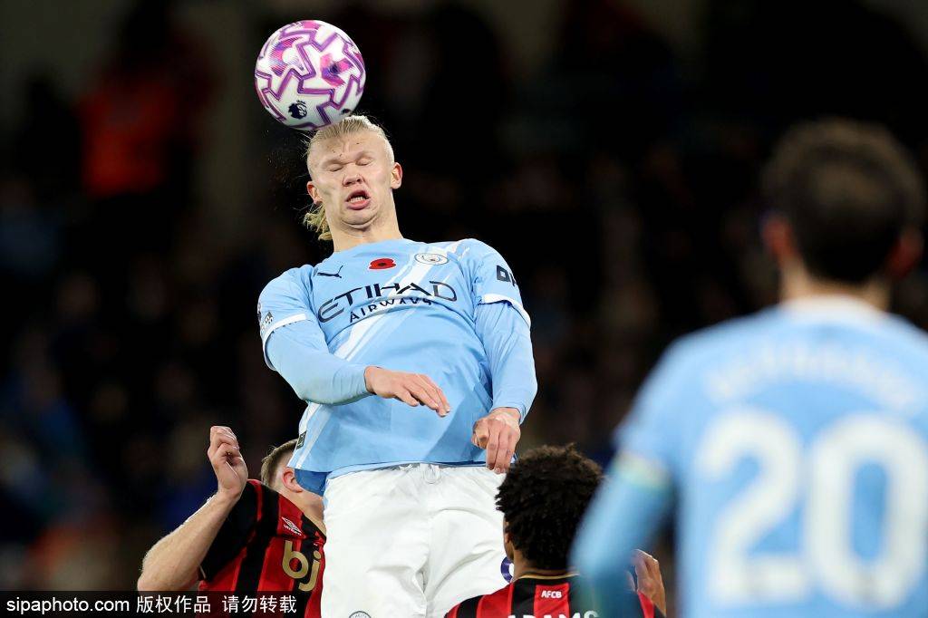 皇冠信用网登1
_英超冠军之争:阿森纳与曼城的较量如同侏罗纪公园的巨兽低鸣