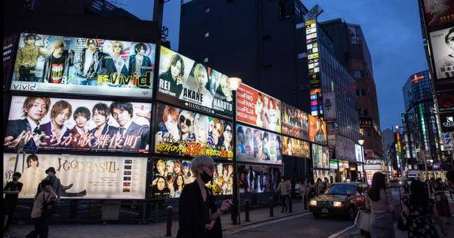 皇冠信用盘APP下载
_日本近来更多年轻女性为了牛郎花钱皇冠信用盘APP下载
,远赴海外从事卖淫