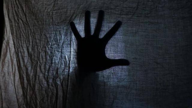 皇冠信用盘代理
_名校华人博士皇冠信用盘代理
,连环下药性侵