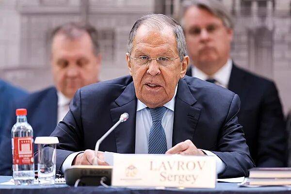 曼城 vs 多特蒙德
_俄外长:乌克兰必须保持中立、不结盟和无核化曼城 vs 多特蒙德
,如果欧洲决定开战,俄已做好应战准备