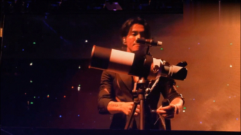 皇冠皇冠信用盘平台
_言承旭演唱会上用流星项链缅怀大S皇冠皇冠信用盘平台
!网友泪崩:道明寺想杉菜了