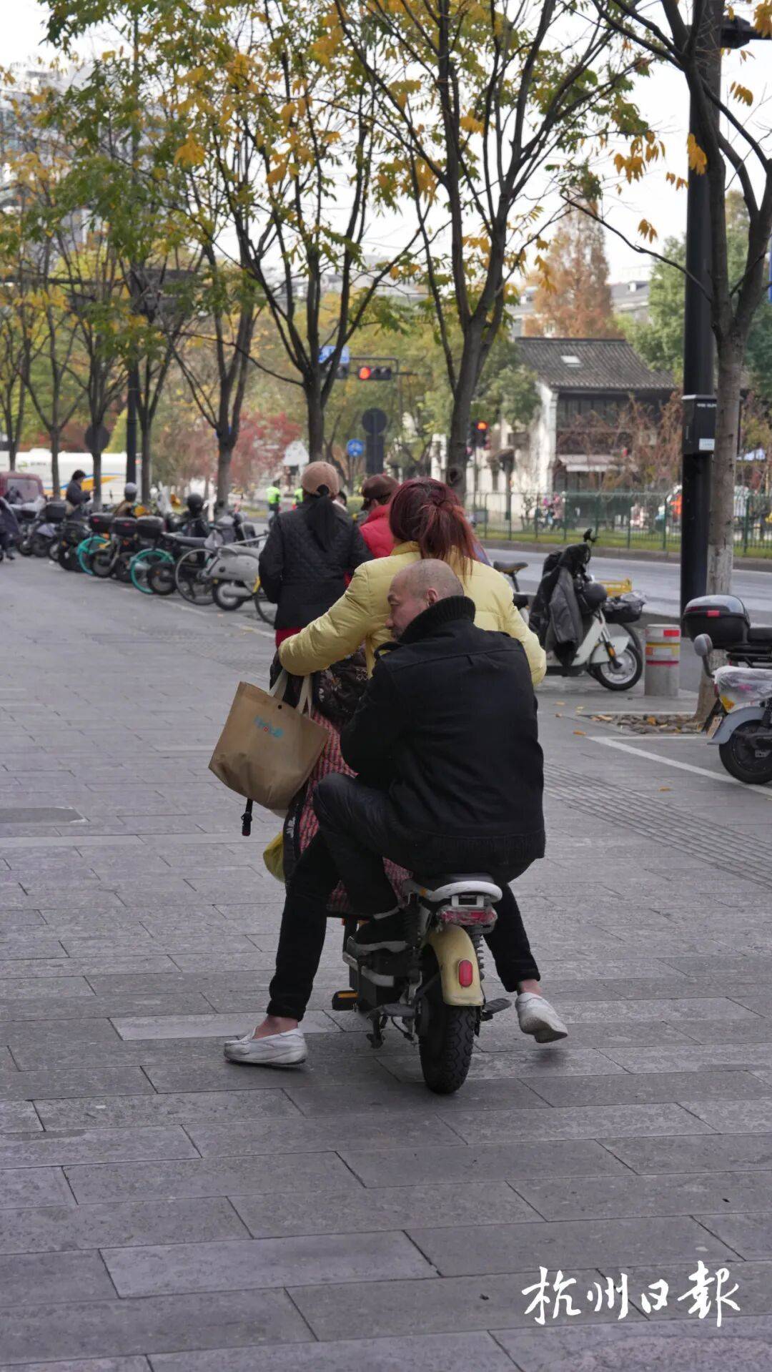 洪都拉斯国家联赛
_新婚不久捡到孩子洪都拉斯国家联赛
,杭州女子养了他60年,现在仍在当全职妈妈…